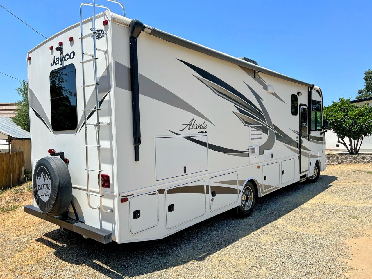2018 Ford VIN 1F65F5DY3J0A14898 COPART salvage auction — Side, OR - SALVAGE TITLE CERTIFICATE (P), sold $7,500 on 2026-09-03 (photo 4)
