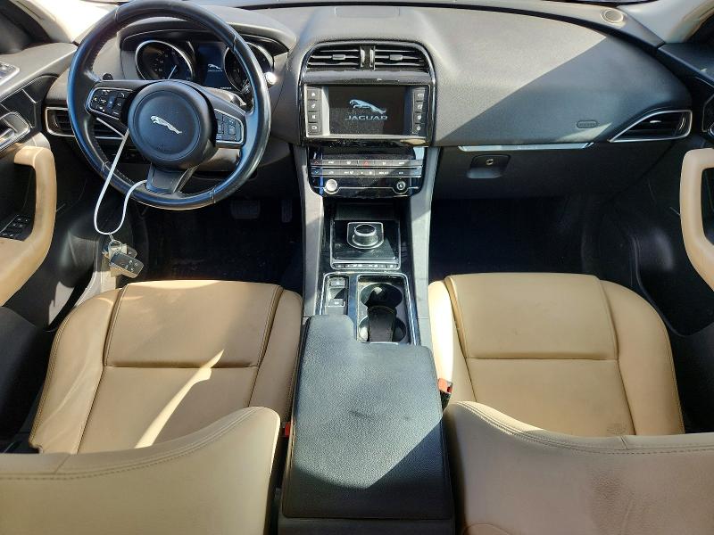 2018 Jaguar F-pace VIN SADCJ2FNXJA294208 COPART salvage auction — MINOR DENT/SCRATCHES, Vt - Certificate Of Title, sold $5,900 on 2026-09-18 (photo 8)
