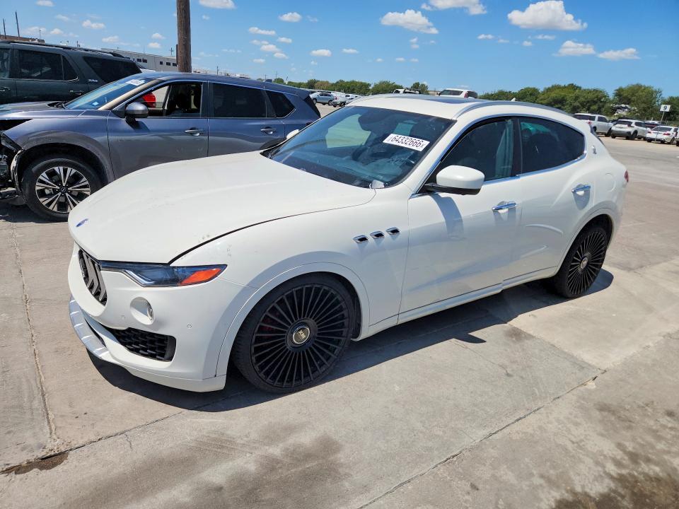 2017 Maserati Levante VIN ZN661XUL3HX210825 COPART salvage auction — NORMAL WEAR, Tx - Certificate Of Title (P), sold $6,900 on 2026-09-21 (photo 1)