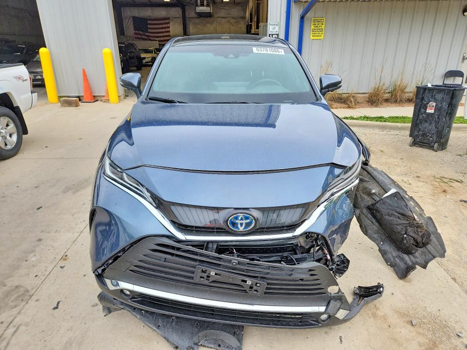 2023 Toyota Venza VIN JTEAAAAH1PJ149867 COPART salvage auction — FRONT END, WI - CERT OF TITLE-SALVAGE VEHICLE, sold $16,600 on 2026-08-19 (photo 5)
