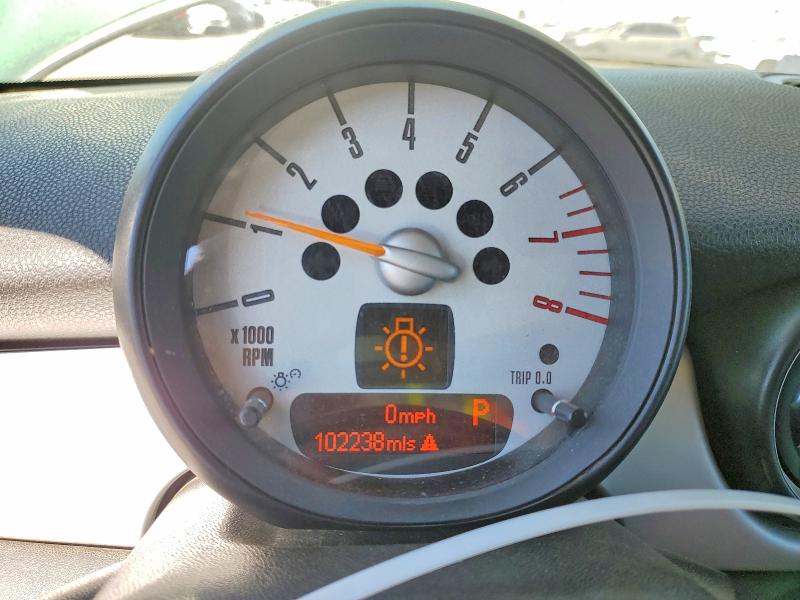 2014 Mini Cooper VIN WMWZF3C59ET493274 COPART salvage auction — MINOR DENT/SCRATCHES, Ca - Dis/Dlr/Exp Only Clean Title, sold $1,100 on 2026-09-01 (photo 9)