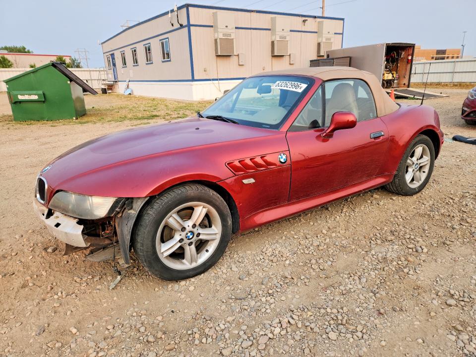 2001 BMW Z3 VIN WBACN33451LM01555 COPART salvage auction — FRONT END, Mt - Certificate Of Title, sold $1,300 on 2026-08-17 (photo 1)