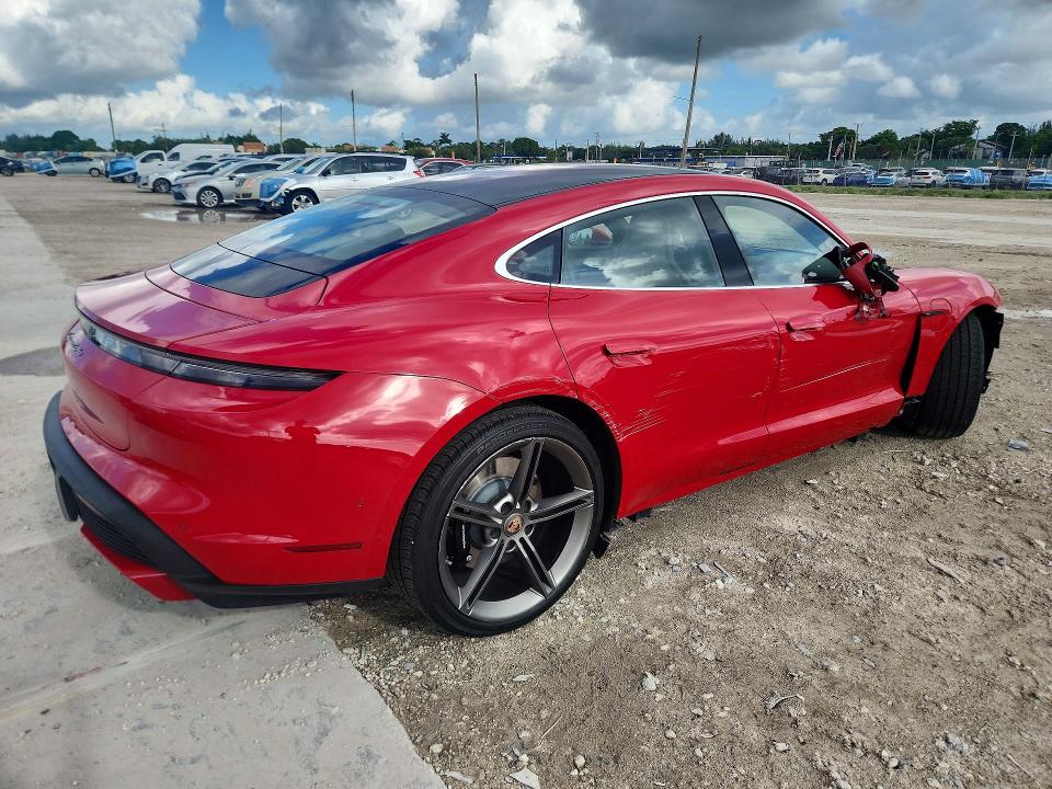 2020 Porsche Taycan VIN WP0AC2Y11LSA71398 COPART salvage auction — SIDE, Fl - Cert Of Title Slvg Rebuildable, sold $28,750 on 2026-08-18 (photo 3)