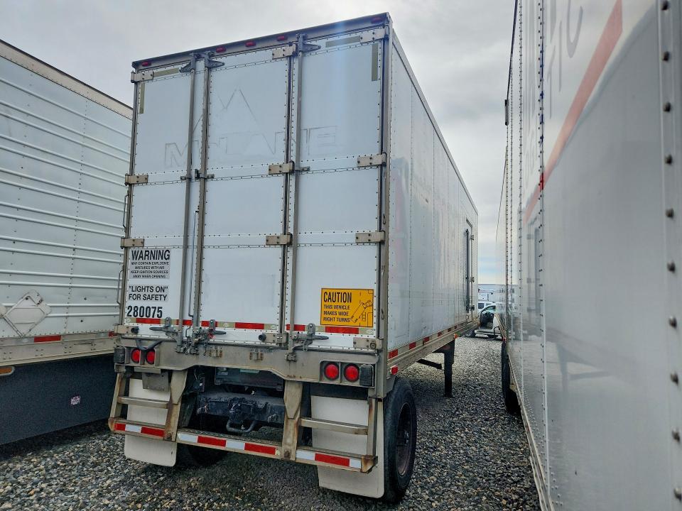 2013 Utility trailer VIN 1UYVS1288DU530502 COPART salvage auction — MINOR DENT/SCRATCHES, IL - DIS/DLR/EXP ONLY CLEAN TITLE (P), sold $750 on 2026-09-08 (photo 3)