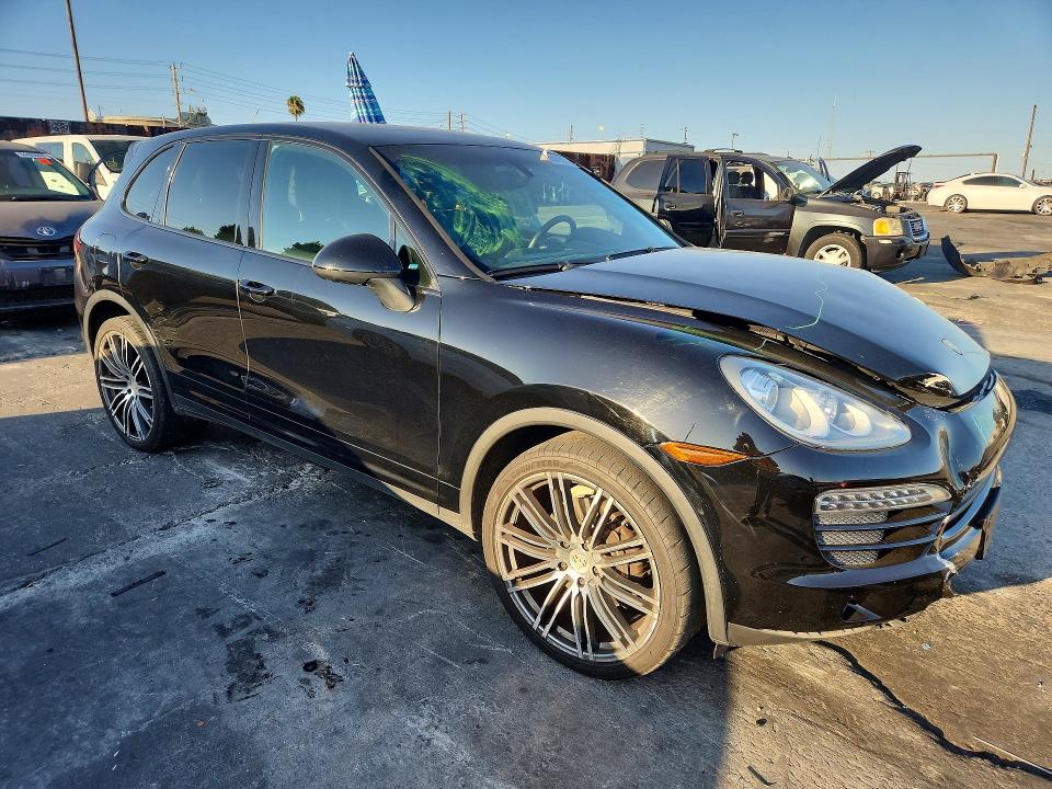 2013 Porsche Cayenne VIN WP1AA2A26DLA06465 COPART salvage auction — FRONT END, Ca - Salvage Certificate, sold $3,200 on 2026-08-19 (photo 4)