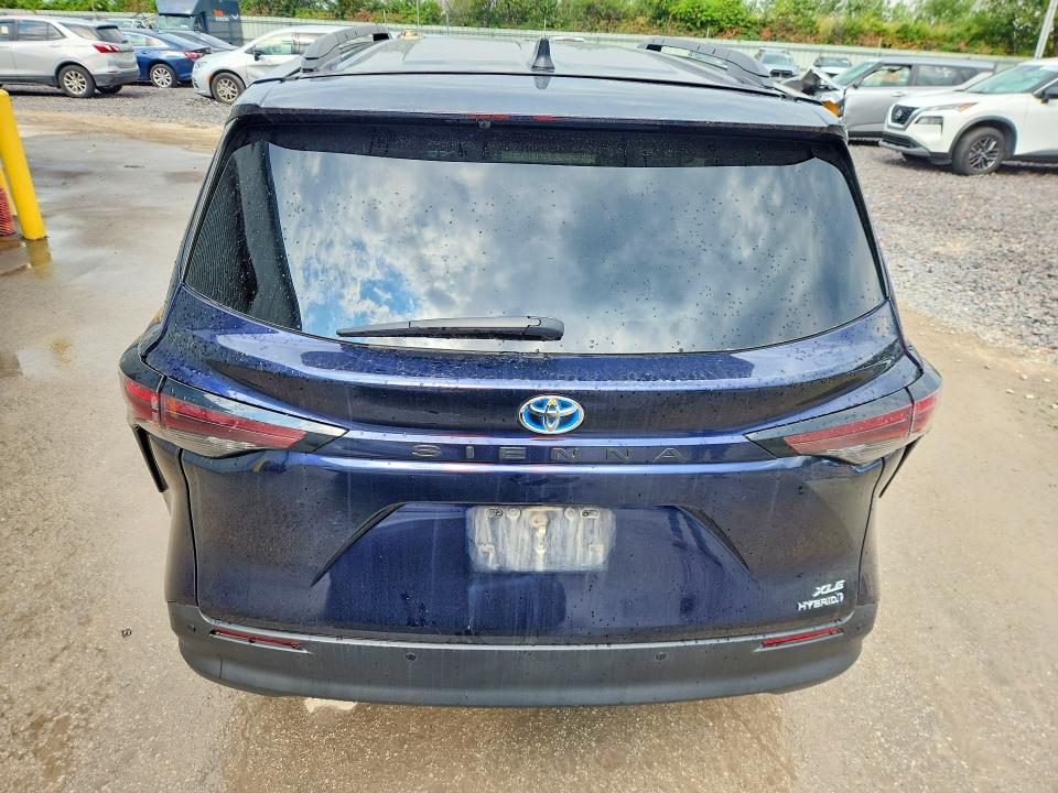 2024 Toyota Sienna VIN 5TDYRKEC6RS206070 COPART salvage auction — FRONT END, Ca - Certificate Of Title, sold $17,100 on 2026-08-19 (photo 6)