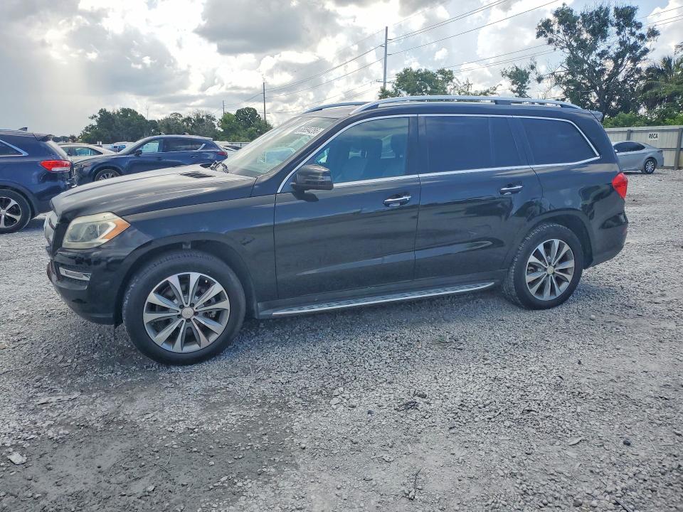 2016 Mercedes-benz VIN 4JGDF2EE5GA700595 — COPART salvage auction photo