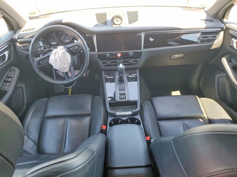 2022 Porsche Macan VIN WP1AA2A58NLB12444 COPART salvage auction — FRONT END, Salvage Title, sold $14,200 on 2026-08-20 (photo 8)