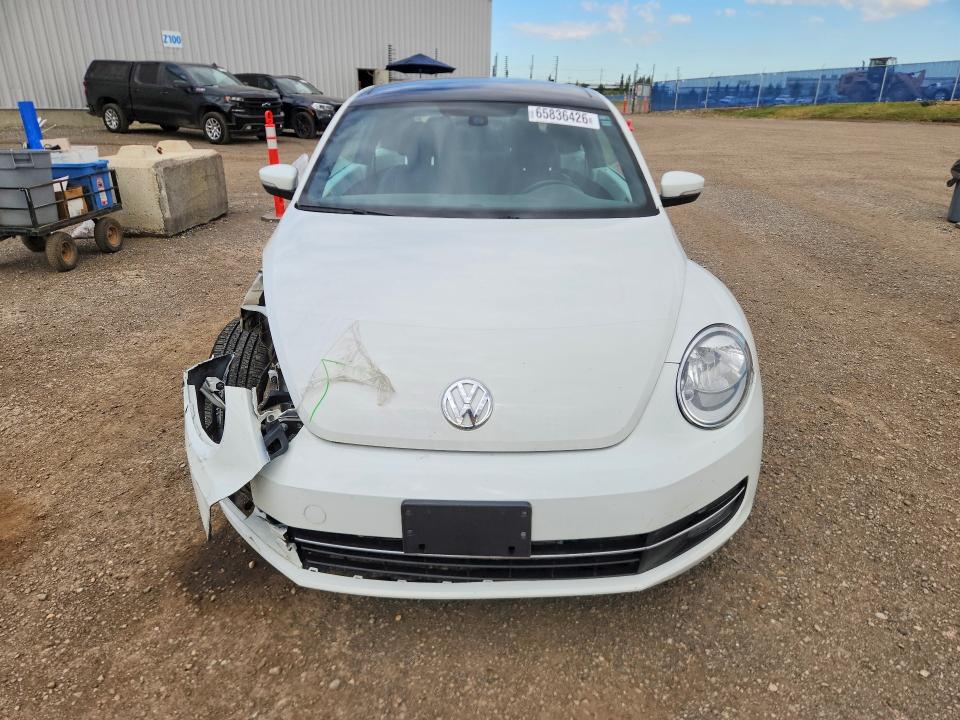 2015 Volkswagen Beetle VIN 3VWJ07AT4FM630306 COPART salvage auction — SIDE, Ab - Bos - Salvage, sold $2,800 on 2026-09-15 (photo 5)