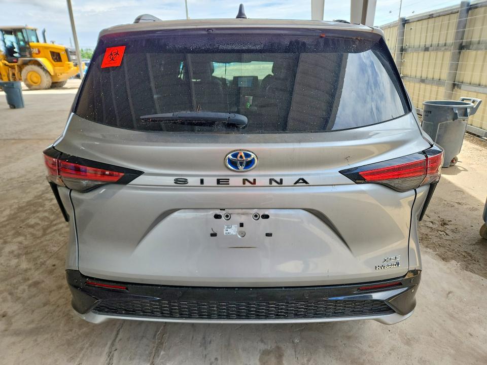 2023 Toyota Sienna VIN 5TDXRKEC1PS170586 COPART salvage auction — ROOF, Fl - Cert Of Title Slvg Rebuildable, sold $11,200 on 2026-08-19 (photo 6)