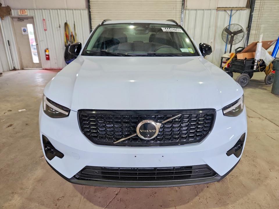 2026 Volvo Xc40 VIN YV4L12UC6T2788024 COPART salvage auction — FRONT END, Ny - Certificate Of Title, sold $23,300 on 2026-08-19 (photo 5)