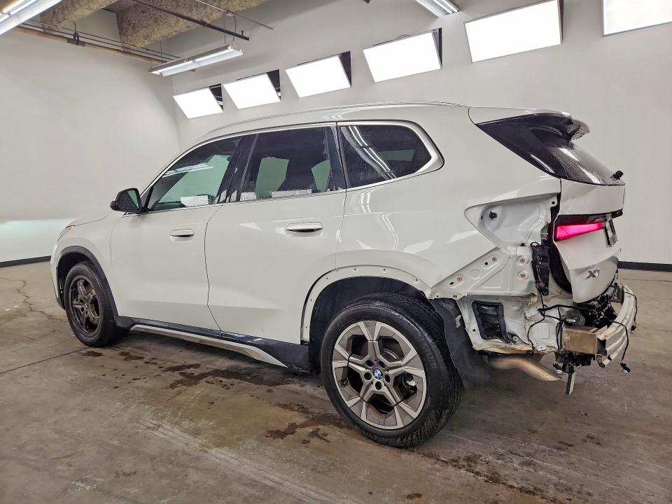 2026 BMW X1 VIN WBX73EF04T5470908 COPART salvage auction — REAR END, Il - Certificate Of Title, sold $21,600 on 2026-08-17 (photo 2)