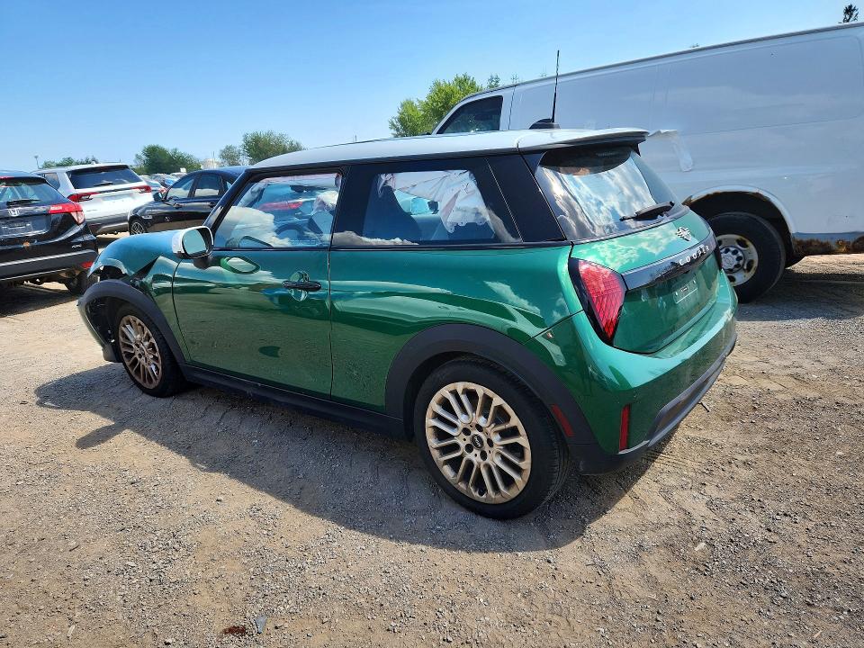 2025 Mini Cooper VIN WMW23GD05S2W12492 COPART salvage auction — FRONT END, On - Permit No Brand - Unfit, sold $8,200 on 2026-08-27 (photo 2)