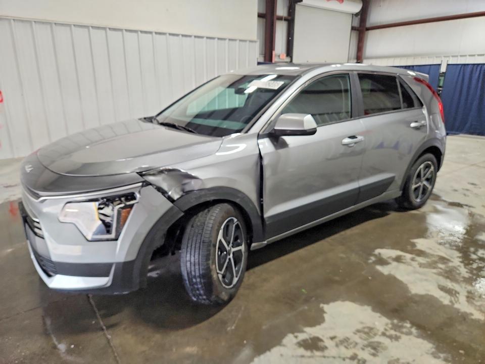 2026 Kia Niro VIN KNDCP3LE5T5341838 — COPART salvage auction photo