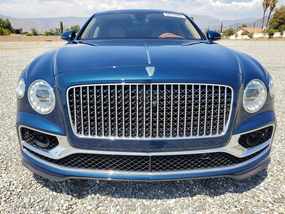 2022 Bentley Flying spur VIN SCBBB6ZG2NC092629 COPART salvage auction — VANDALISM, Nm - Certificate Of Title, sold $104,000 on 2026-09-09 (photo 5)