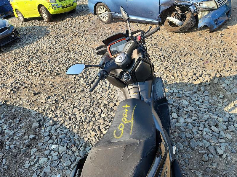 2025 Yamaha VIN MH3SH23E0SK001260 COPART salvage auction — FRAME DAMAGE, Ny - Mv-907A Salvage Certificate, sold $1,650 on 2026-08-31 (photo 6)