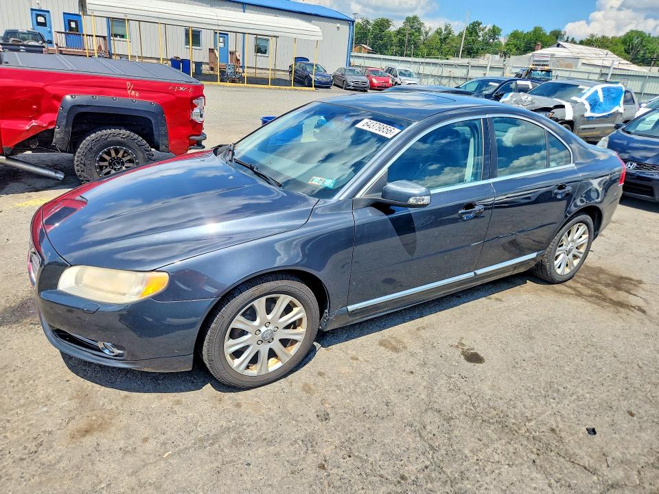 2011 Volvo S80 VIN YV1940AS0B1147258 COPART salvage auction — SIDE, PA - CERTIFICATE OF SALVAGE, sold $400 on 2026-08-18 (photo 1)