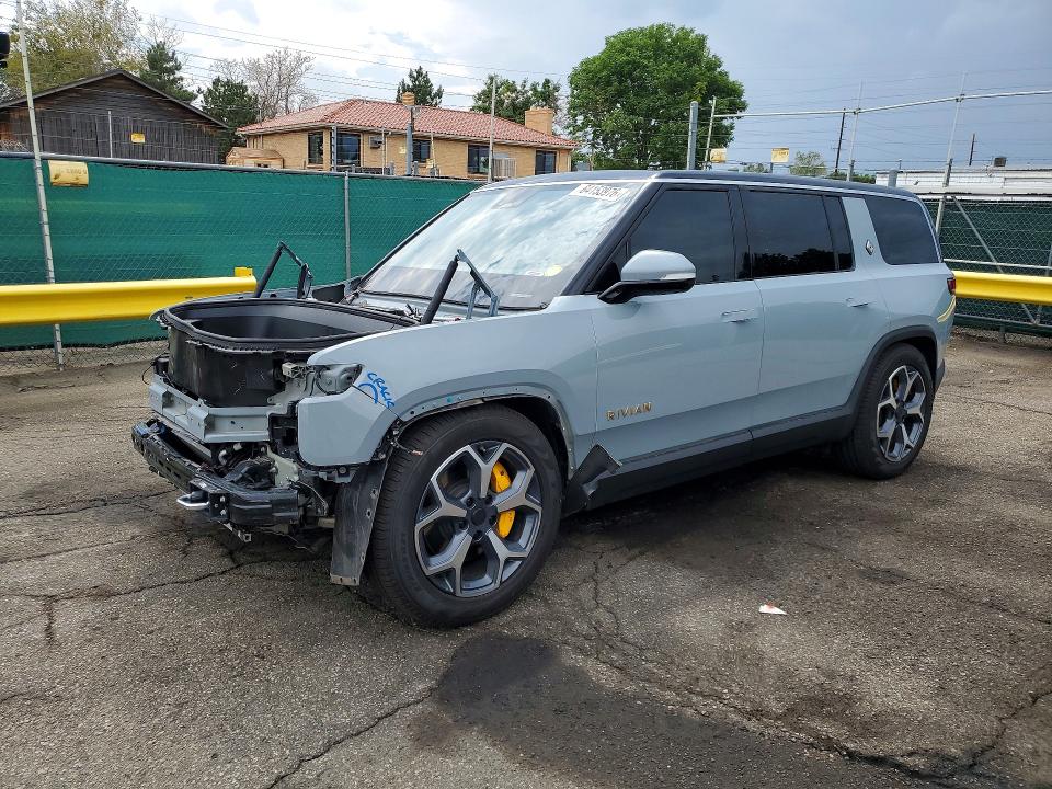 2023 Rivian R1s VIN 7PDSGABA0PN024532 — COPART salvage auction photo