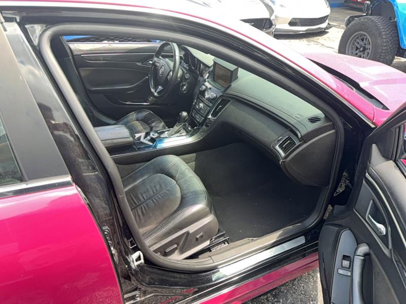2012 Cadillac Cts-v VIN 1G6DV5EP0C0133337 COPART salvage auction — NORMAL WEAR, Fl - Certificate Of Title (P), sold $11,000 on 2026-08-17 (photo 5)