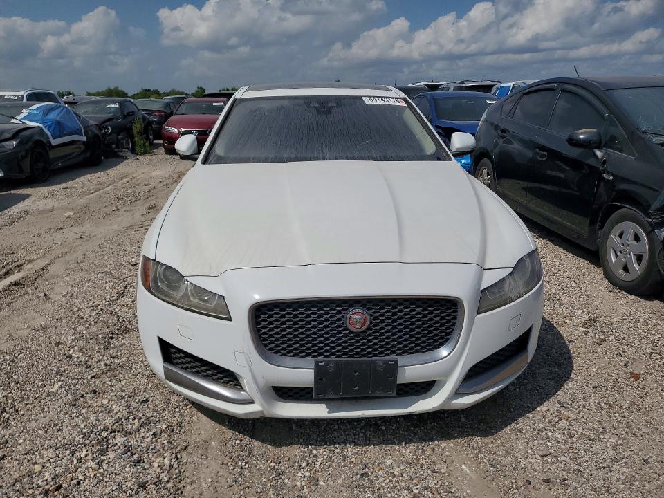 2018 Jaguar Xf VIN SAJBR4FX7JCY70596 COPART salvage auction — MECHANICAL, Salvage Title, sold $3,950 on 2026-09-14 (photo 5)
