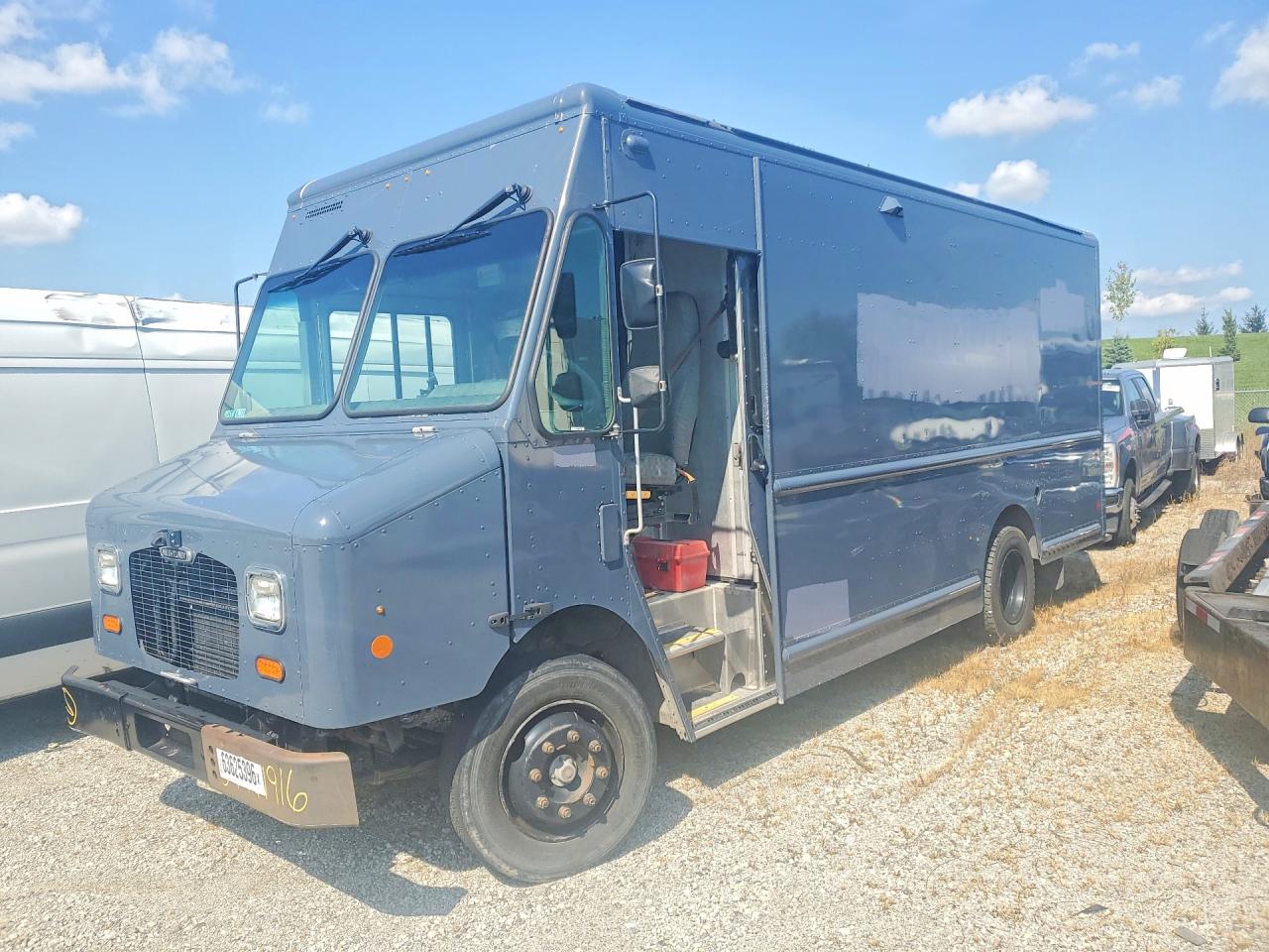 2021 Frht VIN 4UZAC2GA0MCMM9359 — COPART salvage auction photo