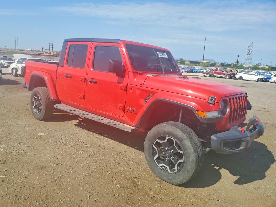 2020 Jeep Gladiator VIN 1C6JJTBG9LL178688 COPART salvage auction — VANDALISM, Salvage Title, sold $21,000 on 2026-09-11 (photo 4)