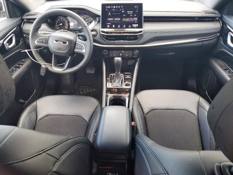 2025 Jeep Compass VIN 3C4NJDBN4ST586937 COPART salvage auction — MINOR DENT/SCRATCHES, GA - CERTIFICATE OF TITLE, sold $16,800 on 2026-08-27 (photo 8)