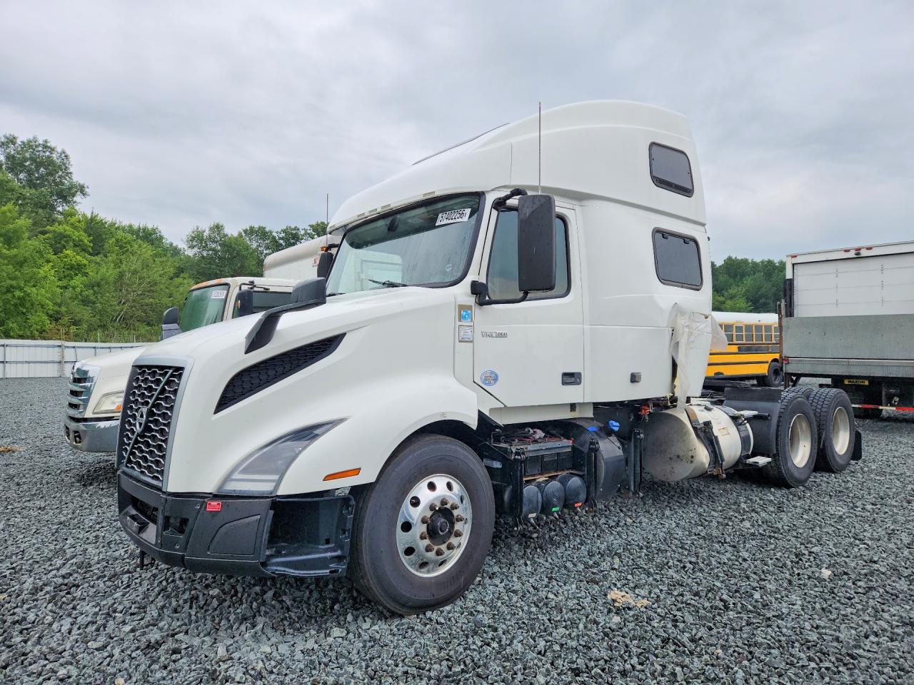 2022 Volvo VNL VIN 4V4NC9EH3NN316569 — COPART salvage auction photo