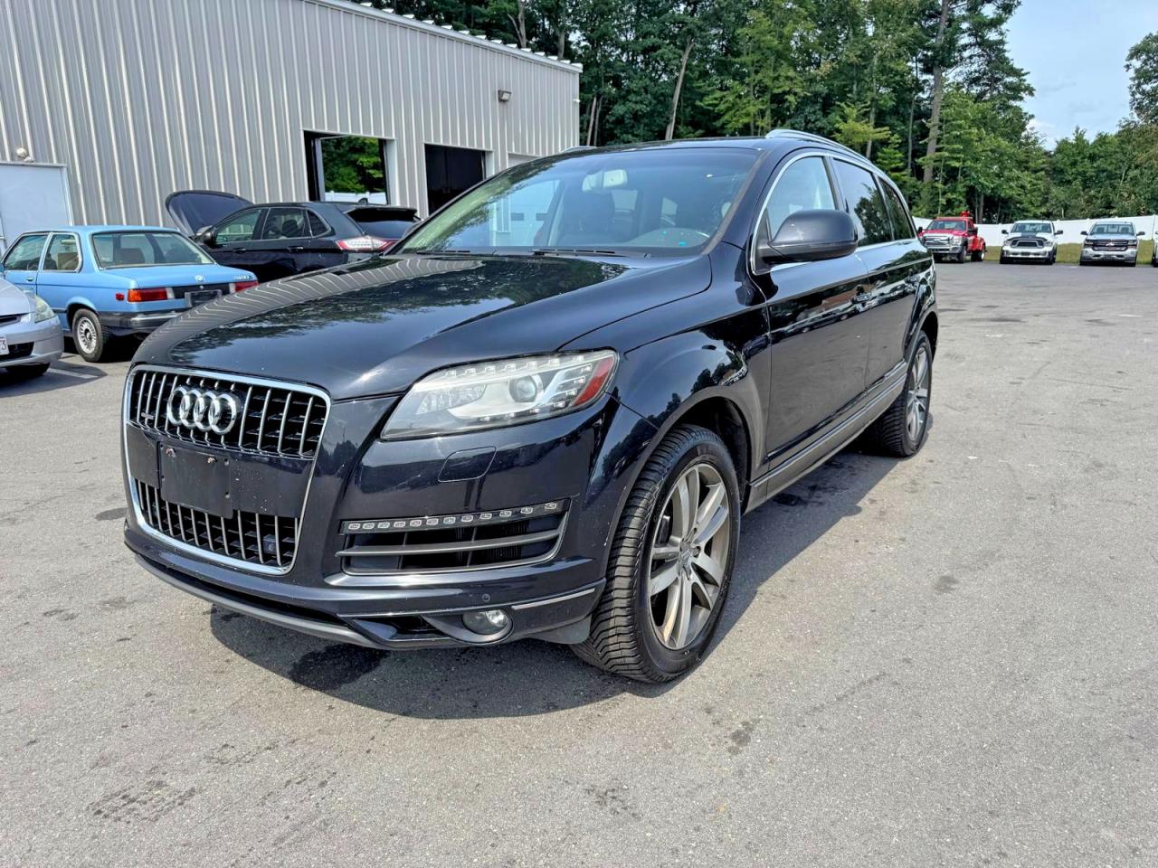 2015 Audi Q7 VIN WA1LGAFEXFD028708 COPART salvage auction — Minor Dent/Scratches, NH - CERTIFICATE OF TITLE, sold $4,800 on 2026-09-15 (photo 1)