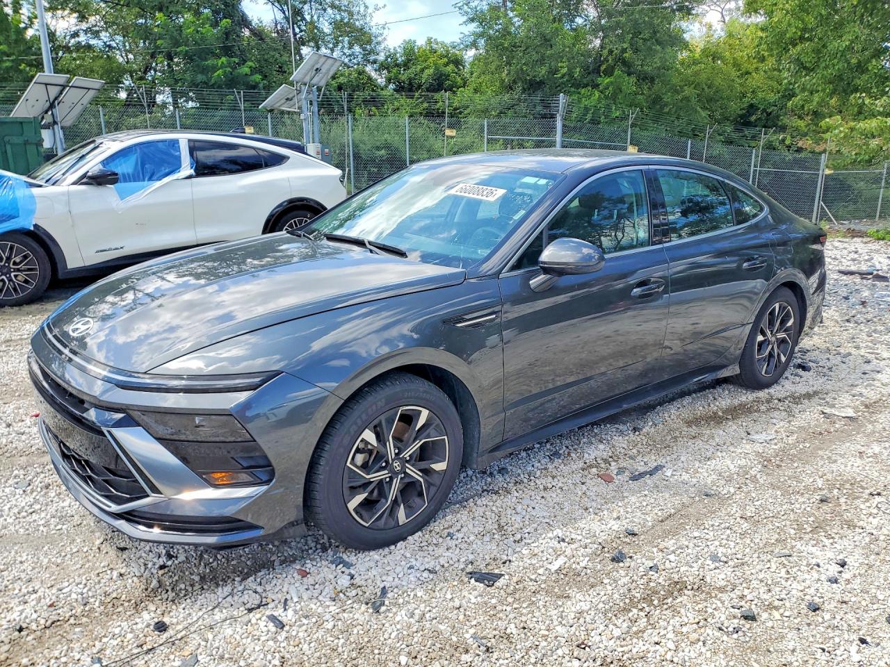 2025 Hyundai Sonata VIN KMHL64JA5SA461942 — COPART salvage auction photo