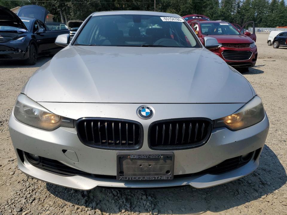 2013 BMW 3er VIN WBA3B3C55DF540895 COPART salvage auction — REAR END, Wa - Bill Of Sale, sold $850 on 2026-08-18 (photo 5)