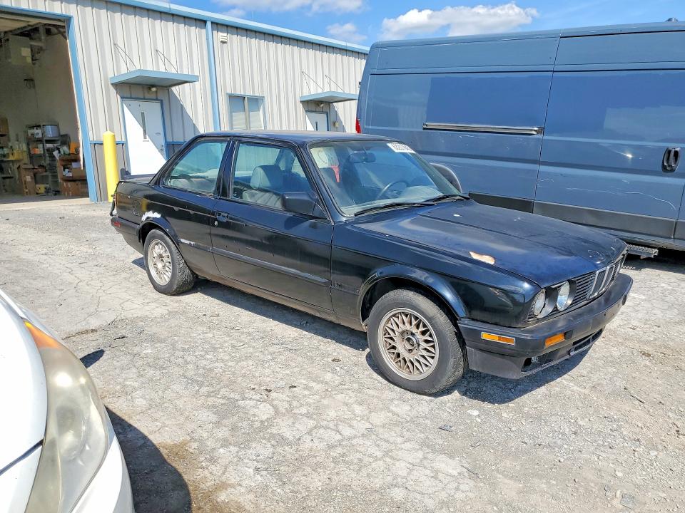 1991 BMW 3 series VIN WBAAF9319MEE72976 COPART salvage auction — MECHANICAL, WV - NON PUBLIC CLEAN TITLE, sold $1,100 on 2026-08-08 (photo 4)