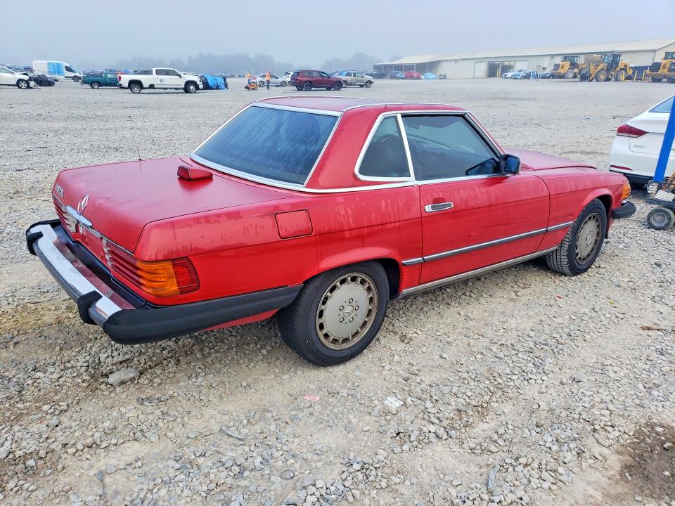 1986 Mercedes-benz 560 VIN WDBBA48D9GA044263 COPART salvage auction — MINOR DENT/SCRATCHES, TN - CERTIFICATE OF TITLE, sold $11,000 on 2026-08-11 (photo 3)