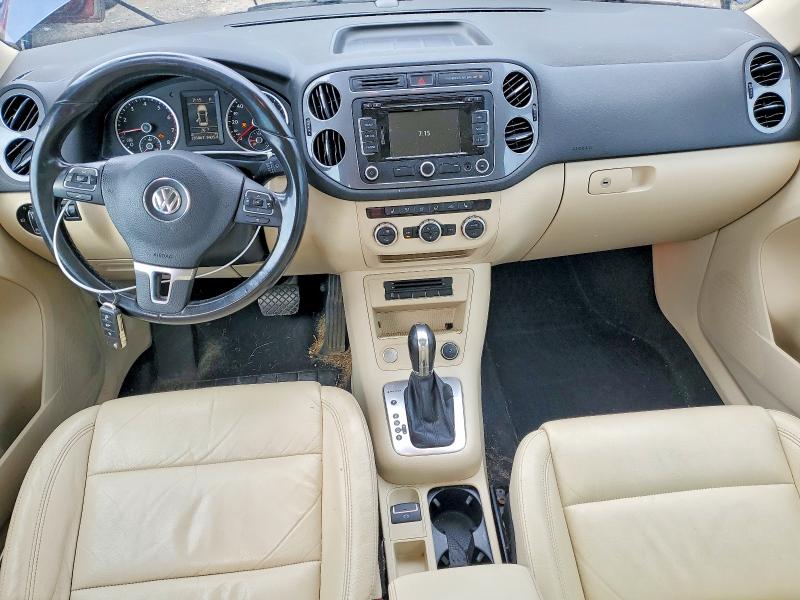 2013 Volkswagen Tiguan VIN WVGBV3AXXDW561117 COPART salvage auction — NORMAL WEAR, Co - Certificate Of Title, sold $1,641 on 2026-08-17 (photo 8)