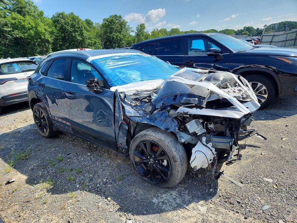 2025 Mazda Cx-30 VIN 3MVDMBCM0SM779849 COPART salvage auction — FRONT END, FL - CERTIFICATE OF DESTRUCTION, sold $3,050 on 2026-08-31 (photo 4)