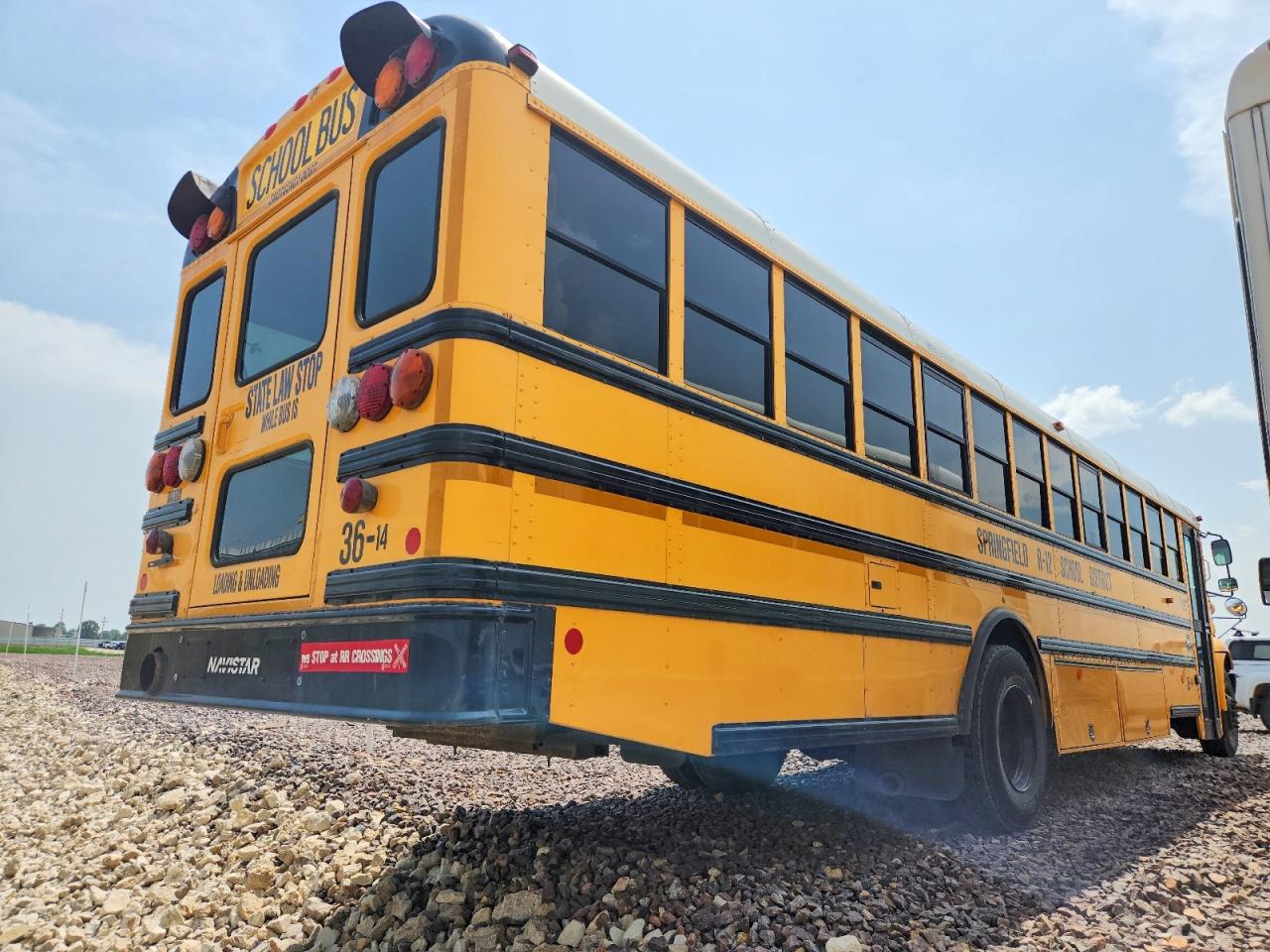 2014 Ic corporation 3000 ce VIN 4DRBUAAN8EB463234 COPART salvage auction — Minor Dent/Scratches, Ct - Clean Title, sold $150 on 2026-08-18 (photo 4)