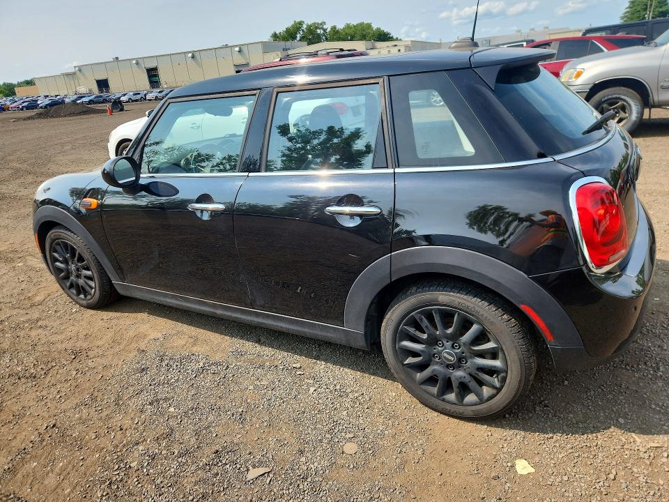 2019 Mini Cooper VIN WMWXU1C5XK2F81871 COPART salvage auction — WATER/FLOOD, CT - CERT OF TITLE-FLOOD SALVAGE, sold $1,550 on 2026-08-18 (photo 2)