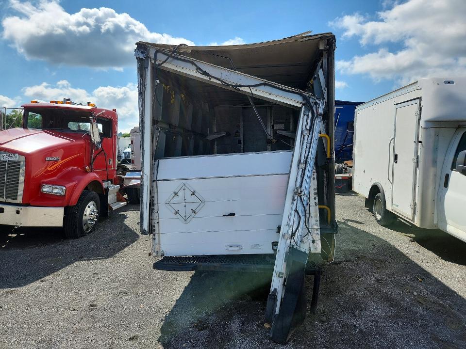 2016 Isuzu Npr VIN JALB4T175G7W00006 COPART salvage auction — REAR END, Mo - Certificate Of Title (P), sold $4,000 on 2026-09-18 (photo 6)