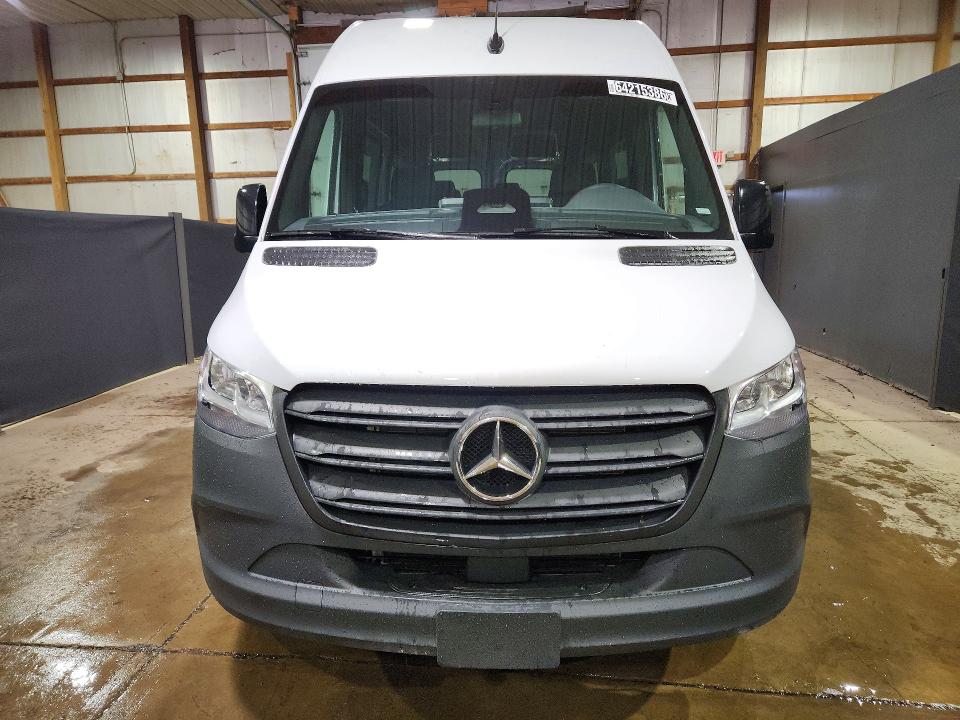 2026 Mercedes-benz Sprinter VIN W1Z4KFHY9TT610286 COPART salvage auction — ROOF, OH - CERTIFICATE OF TITLE (P), sold $42,500 on 2026-08-14 (photo 5)
