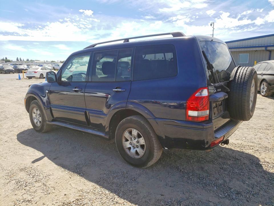 2004 Mitsubishi Montero VIN JA4MW51S64J010572 COPART salvage auction — SIDE, CA - DIS/DLR/EXP ONLY CLEAN TITLE, sold $1,100 on 2026-09-08 (photo 2)