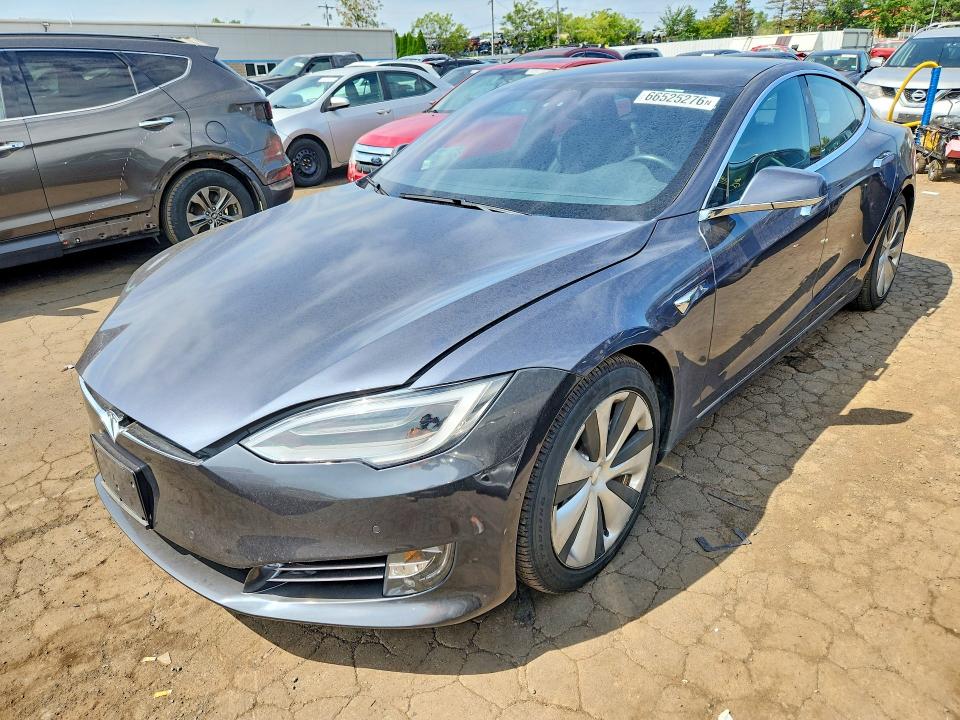2021 Tesla Model s VIN 5YJSA1E24MF426738 — COPART salvage auction photo