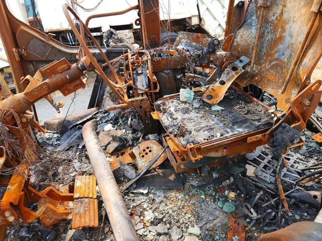 2003 Caterpillar 420d VIN CAT0420DKBLN07114 COPART salvage auction — BURN, IL - BILL OF SALE, sold $4,350 on 2026-08-24 (photo 8)
