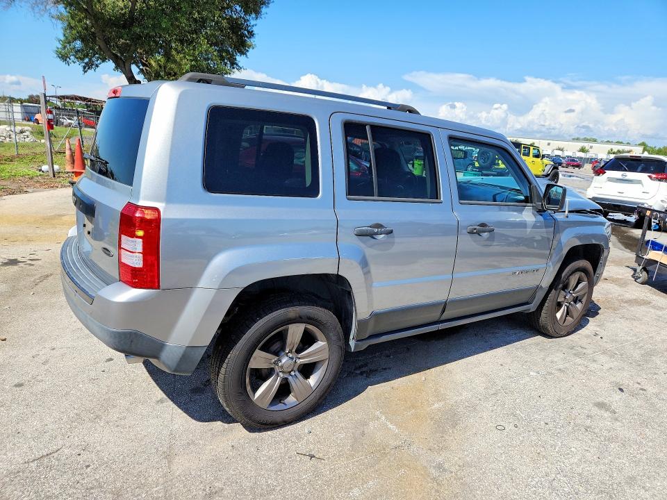 2016 Jeep Liberty (patriot) VIN 1C4NJPBAXGD749084 COPART salvage auction — FRONT END, Fl - Cert Of Title Slvg Rebuildable, sold $425 on 2026-09-29 (photo 3)