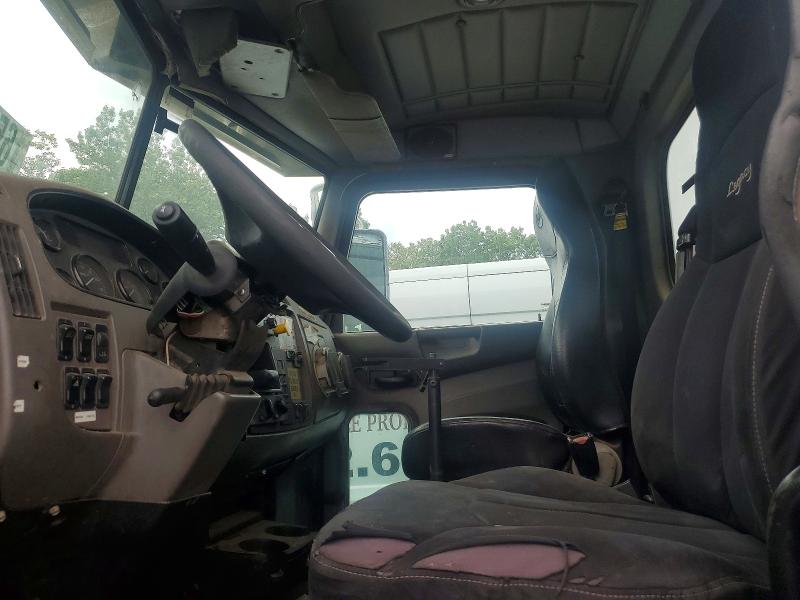 2013 Peterbilt 337 VIN 2NP2HM7X6DM188889 COPART salvage auction — NORMAL WEAR, NJ - CERTIFICATE OF TITLE, sold $3,500 on 2026-10-13 (photo 7)