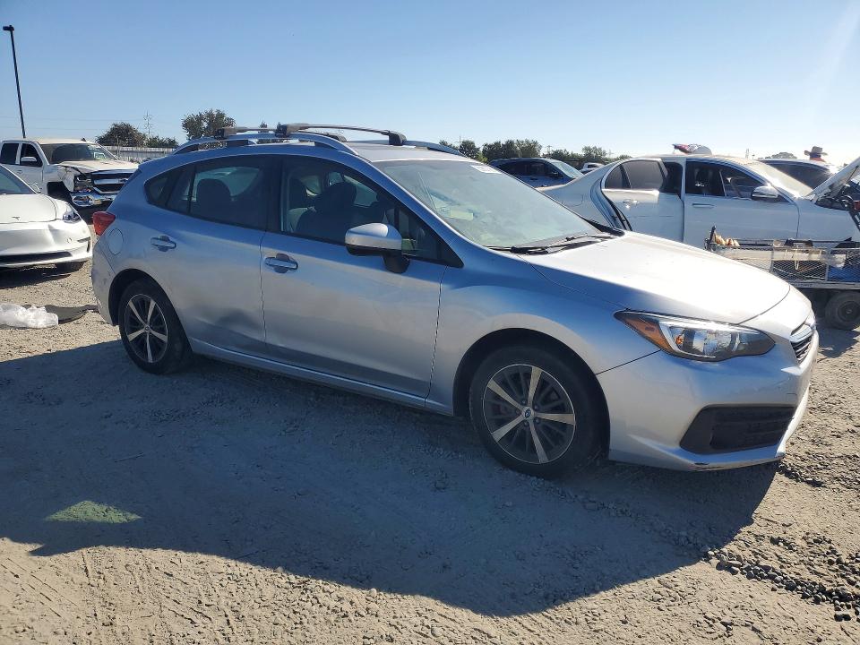 2022 Subaru Impreza VIN 4S3GTAD65N3726176 COPART salvage auction — SIDE, CA - DIS/DLR/EXP ONLY CLEAN TITLE (P), sold $6,500 on 2026-09-01 (photo 4)