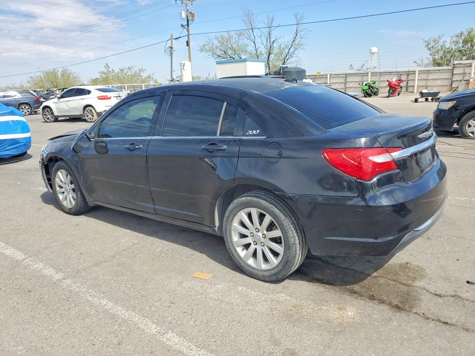 2013 Chrysler 200 VIN 1C3CCBBB7DN584585 COPART salvage auction — FRONT END, Tx - Salvage Vehicle Title, sold $750 on 2026-08-21 (photo 2)