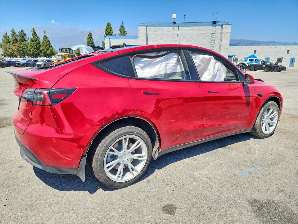 2021 Tesla Model y VIN 5YJYGDEE7MF153637 COPART salvage auction — ALL OVER, CA - SALVAGE CERTIFICATE, sold $7,100 on 2026-10-08 (photo 3)
