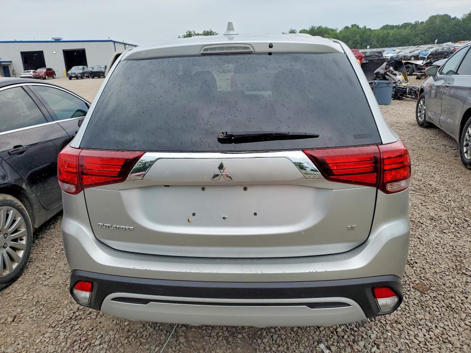 2020 Mitsubishi Outlander VIN JA4AZ3A36LZ045376 COPART salvage auction — MINOR DENT/SCRATCHES, Nj - Certificate Of Title, sold $625 on 2026-09-02 (photo 6)