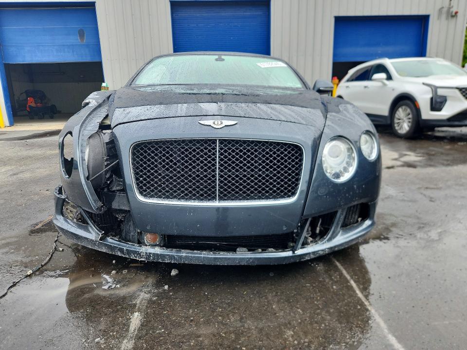 2013 Bentley Continental VIN SCBFC7ZA2DC083105 COPART salvage auction — SIDE, Nj - Cert Of Title-Salvage, sold $8,200 on 2026-08-25 (photo 5)