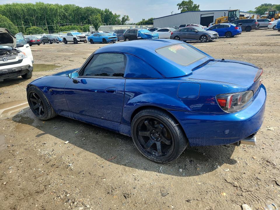 2005 Honda S2000 VIN JHMAP21425S004901 COPART salvage auction — MINOR DENT/SCRATCHES, VA - CERTIFICATE OF TITLE (P), sold $16,800 on 2026-09-03 (photo 2)